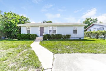 7303 Thatcher Ave Lake Worth, FL 33462